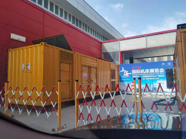 左权发电车出租-发电机无电压或电压太低怎么办？